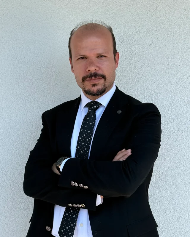 CEM EREN