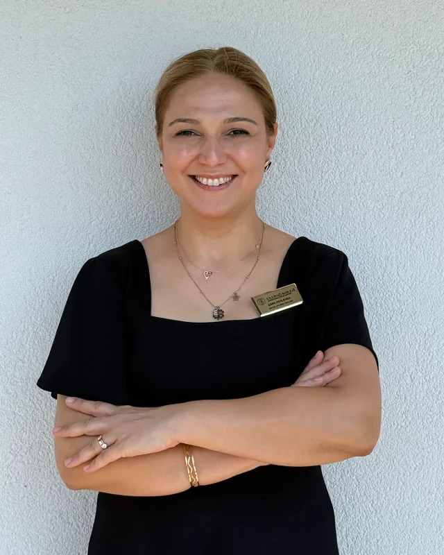 ESRA PEHLEVAN
