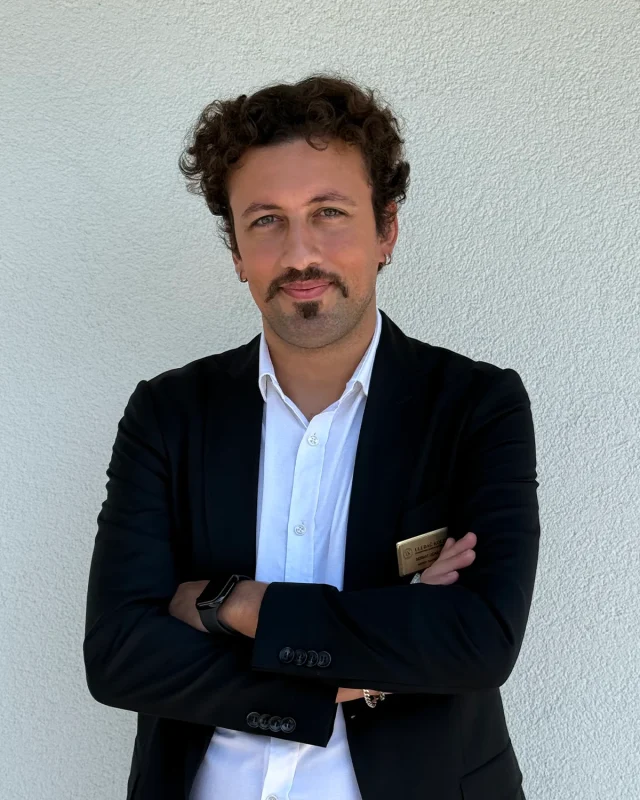 SERHAT UÇAR